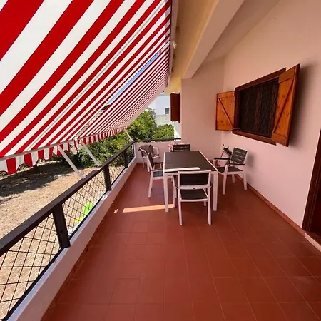In Salento Con Giardino Holiday home